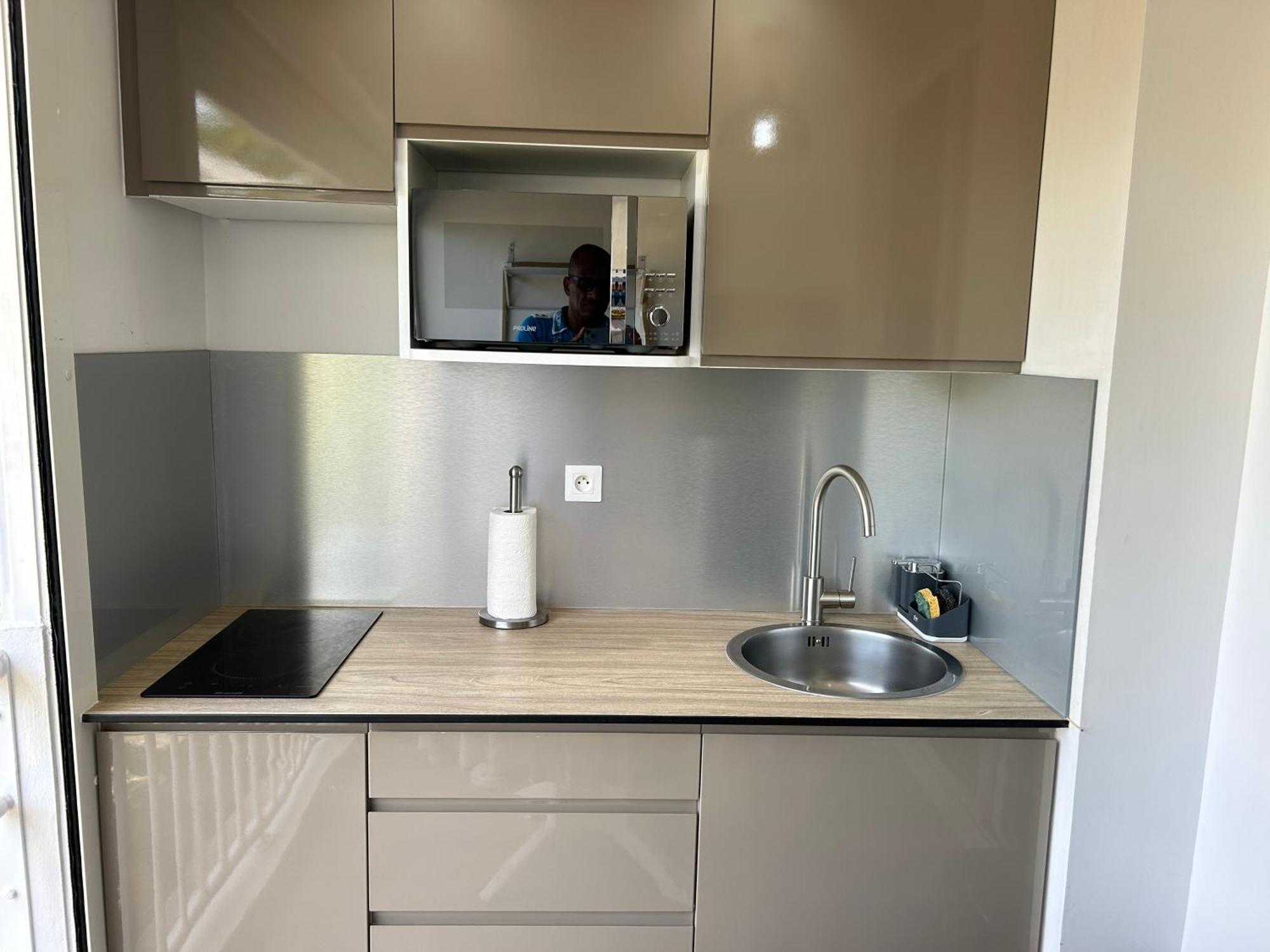 Le Marlon Apartment La Trinite Bagian luar foto